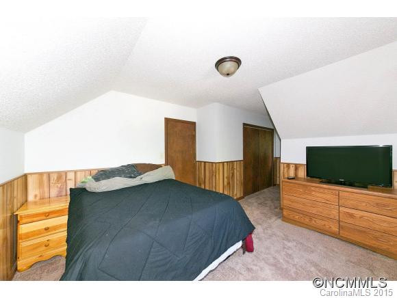 234 Meadow Woods Drive - Photo 12