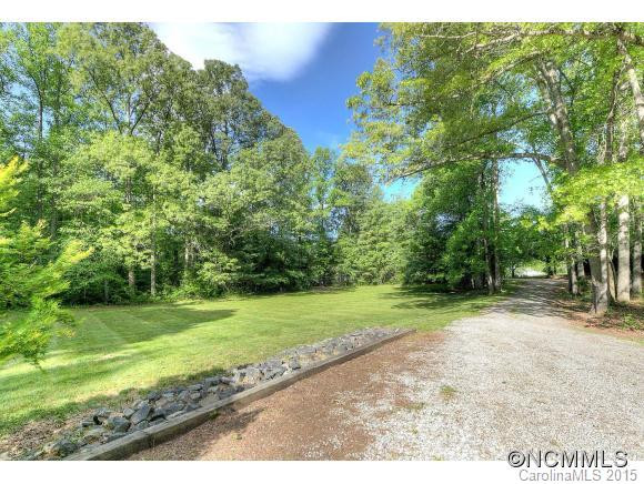 234 Meadow Woods Drive - Photo 15