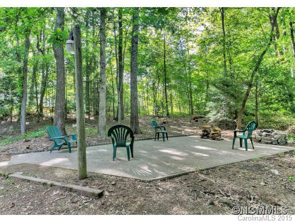 234 Meadow Woods Drive - Photo 16