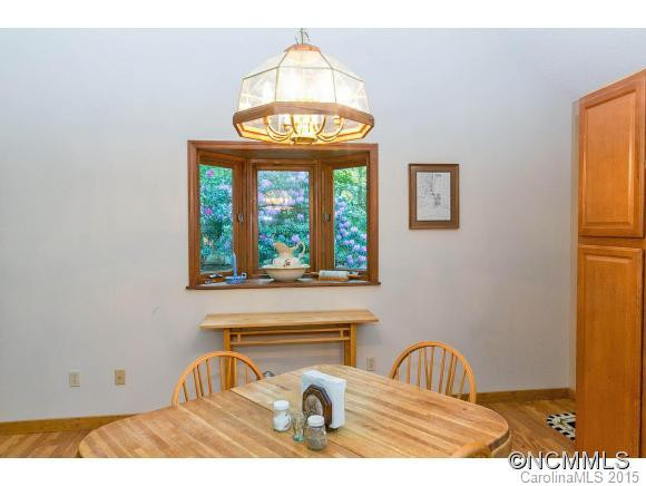 234 Meadow Woods Drive - Photo 6