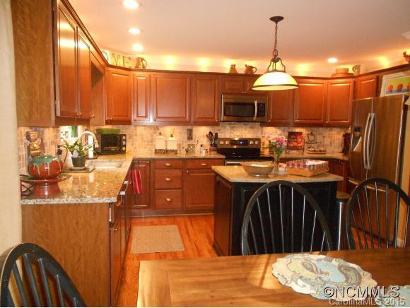 794 Moss Drive - Photo 3