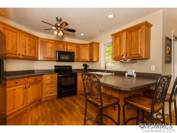 25 Falcon Crest Drive - Photo 6