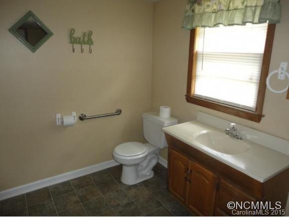 324 North Cleghorn Street - Photo 16
