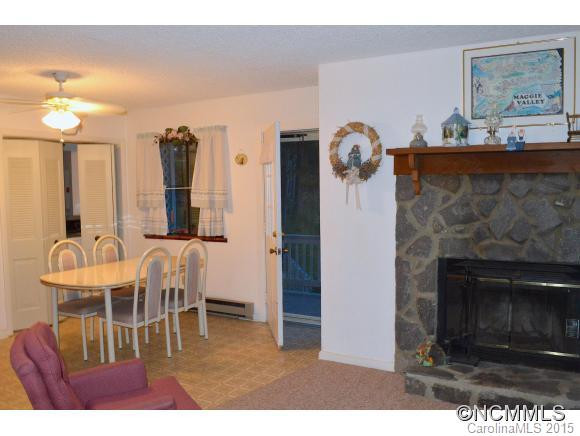 117 Bristol - Photo 17