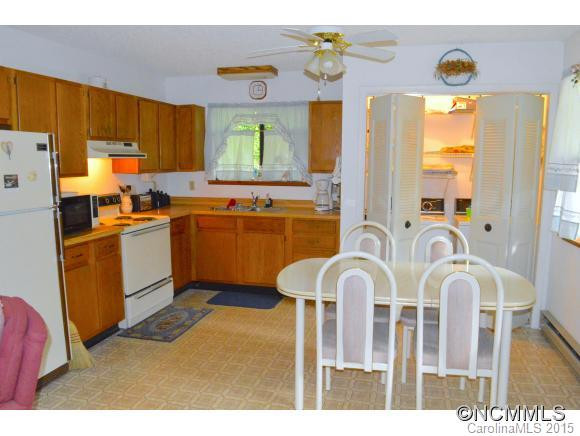 117 Bristol - Photo 6