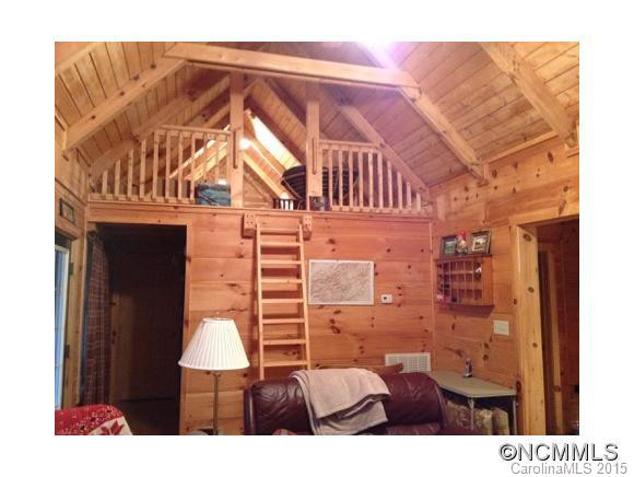 821 Pheasant St - Photo 6