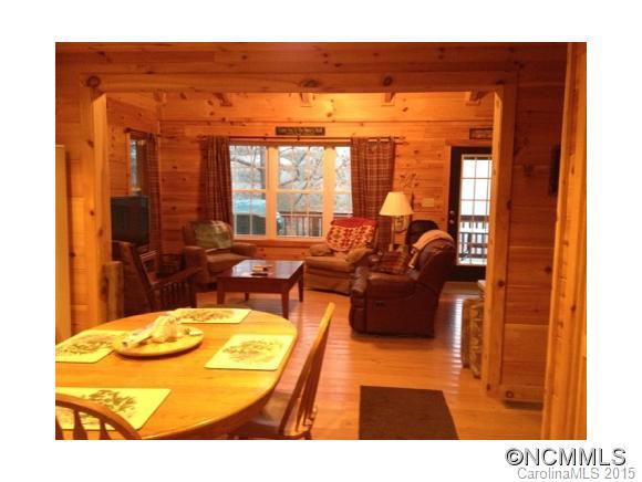 821 Pheasant St - Photo 8