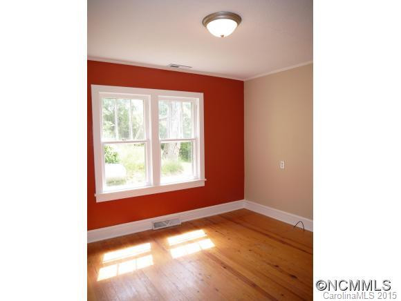 32 Longs Chapel Road - Photo 8