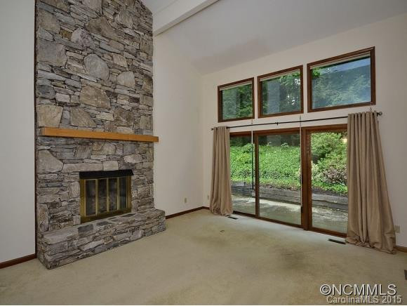 504 MIDDLETON ROAD - Photo 2