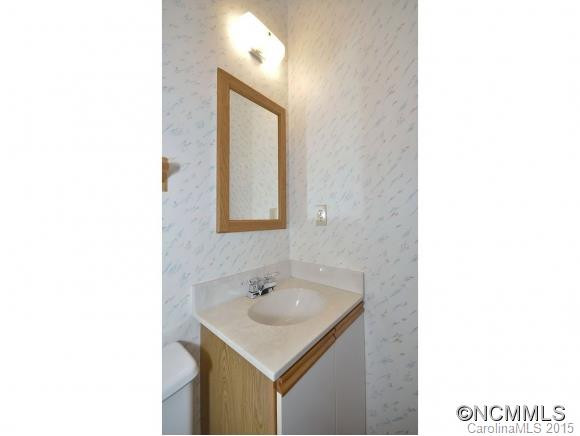504 MIDDLETON ROAD - Photo 7