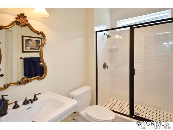 11 Light Cahill Court - Photo 13