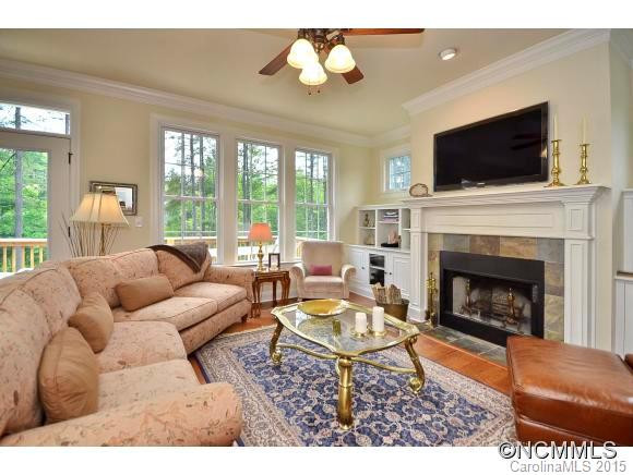 11 Light Cahill Court - Photo 4