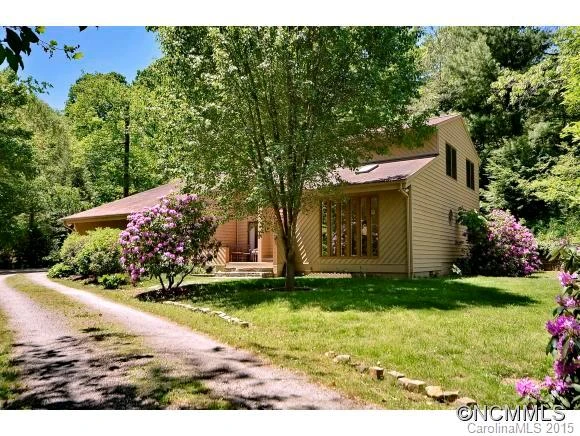 5 Chestnut Lodge Road