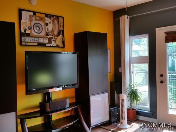 125 Clingman Avenue - Photo 4