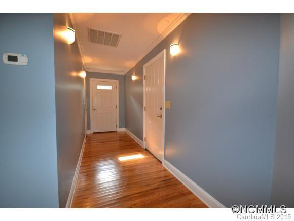 24 East Indiana Ave - Photo 5