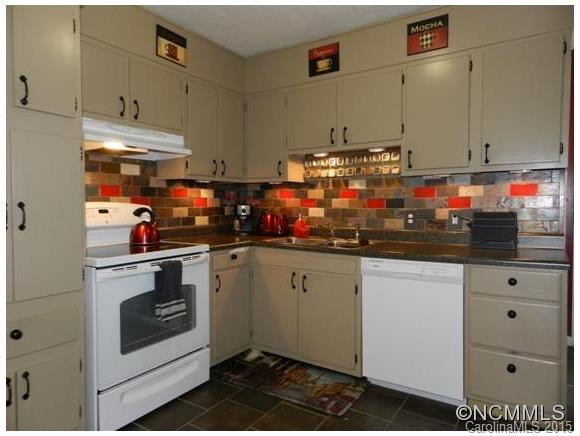 310 Fairfax Avenue - Photo 3