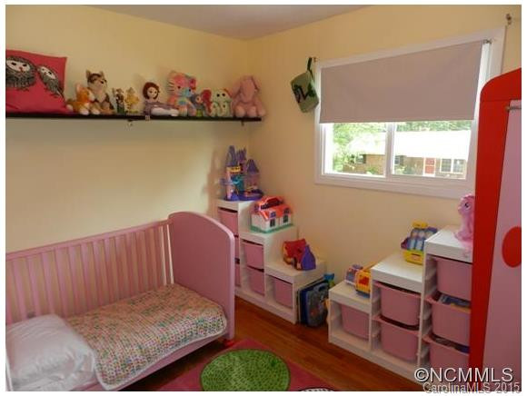 310 Fairfax Avenue - Photo 5