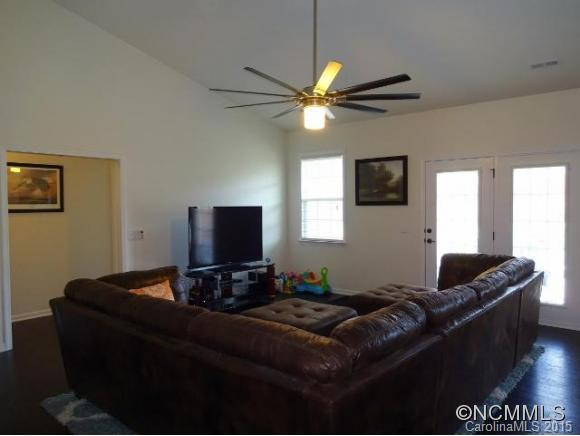 118 CREEKWALK LANE - Photo 3