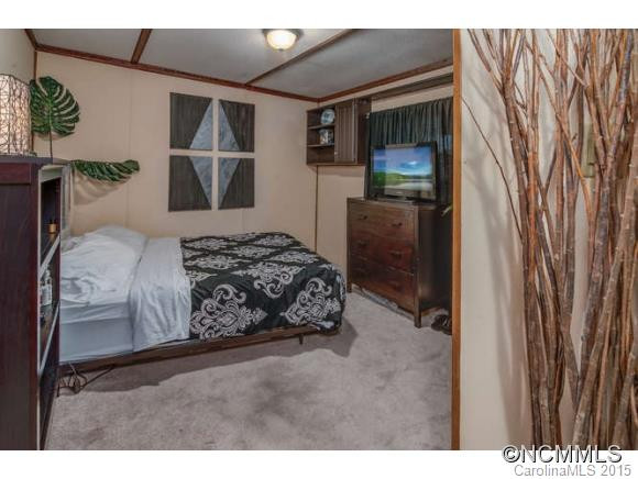 70 Woodscape Drive - Photo 14