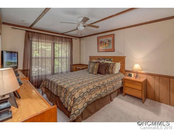 70 Woodscape Drive - Photo 10