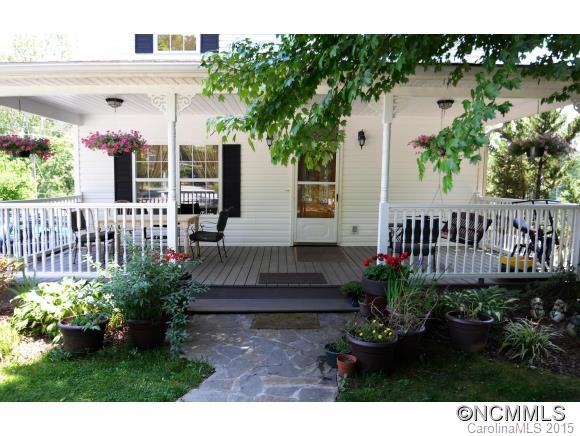 404 Stratford Rd - Photo 2