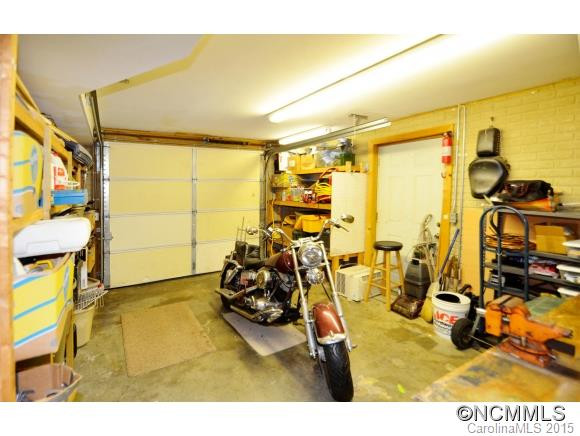 404 Stratford Rd - Photo 22