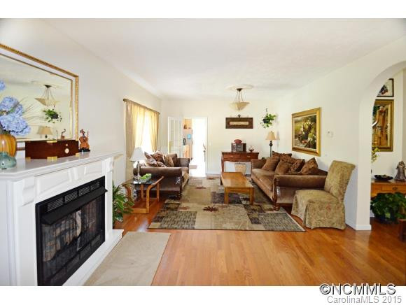 404 Stratford Rd - Photo 6