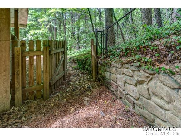 22 Gardenwood Lane - Photo 17
