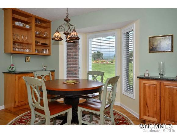 303 Windy Knoll Drive - Photo 11
