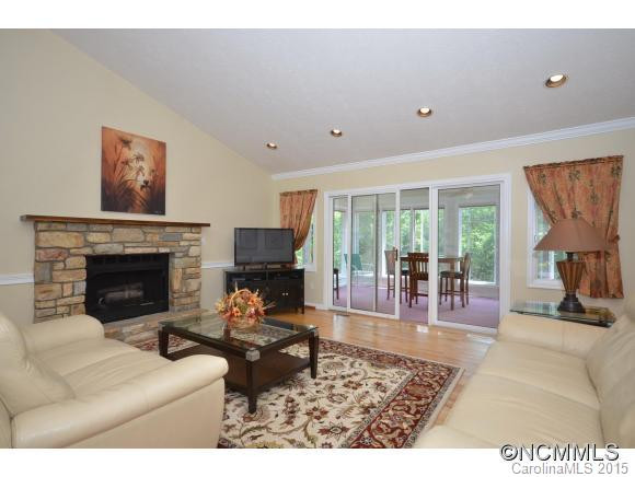 303 Windy Knoll Drive - Photo 7