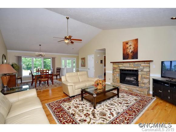 303 Windy Knoll Drive - Photo 9