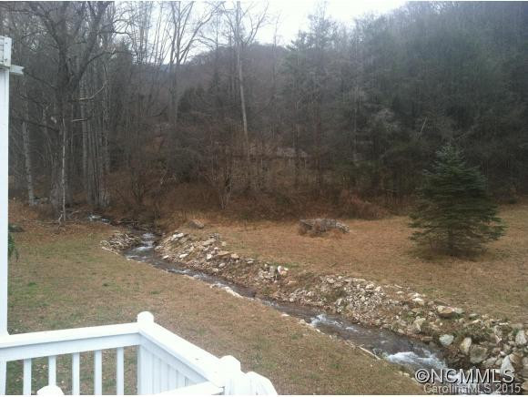 405 Winchester Creek Rd. - Photo 12