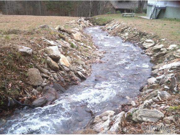 405 Winchester Creek Rd. - Photo 10
