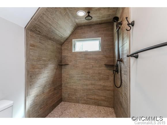 186 River Rock Road - Photo 12