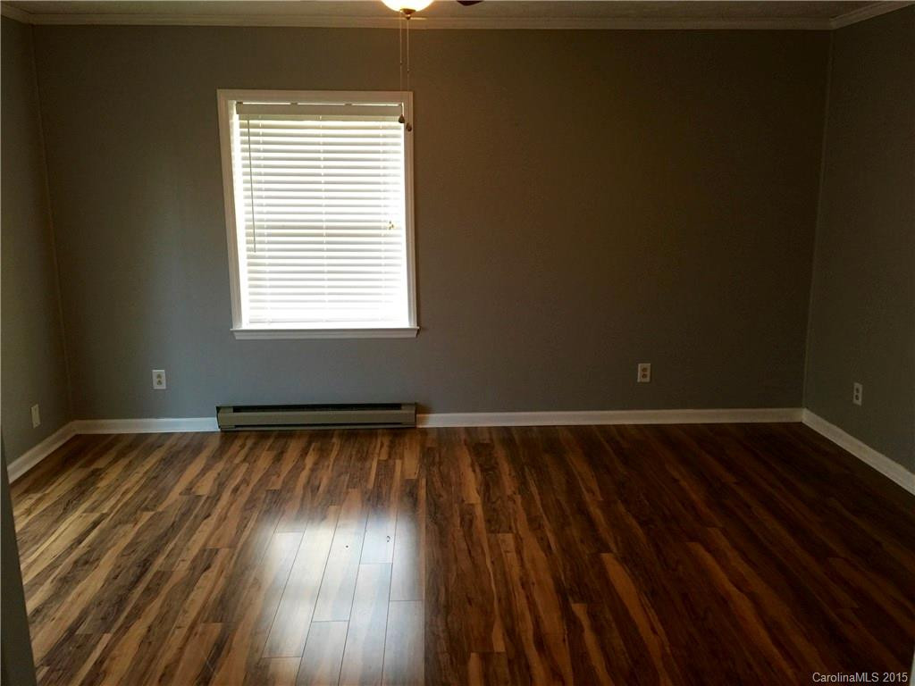 501 Linville Drive - Photo 15