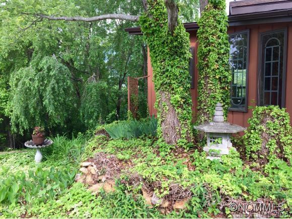 501 Linville Drive - Photo 3