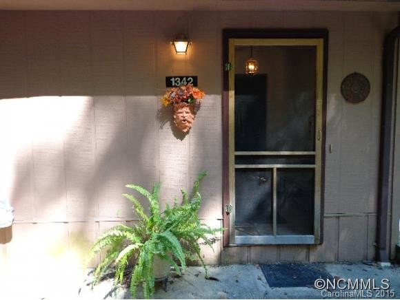 1342 Mckenzie Way South