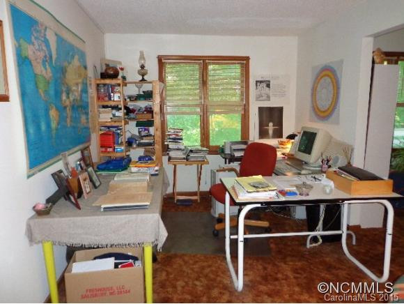 1342 Mckenzie Way South - Photo 4