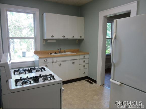 905 Kanuga Road - Photo 11
