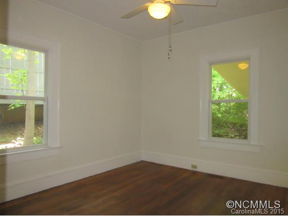905 Kanuga Road - Photo 14