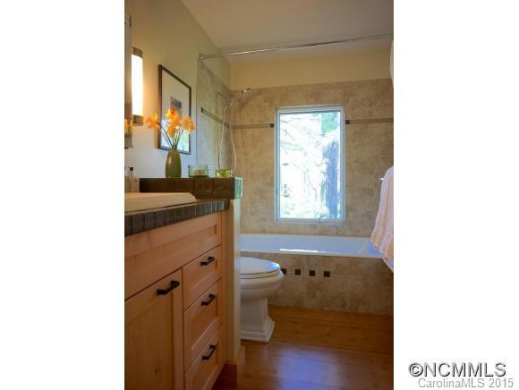 667 Cardinal Road - Photo 14