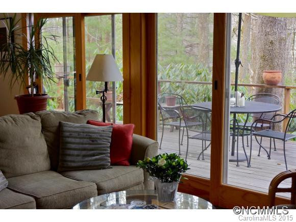 667 Cardinal Road - Photo 5