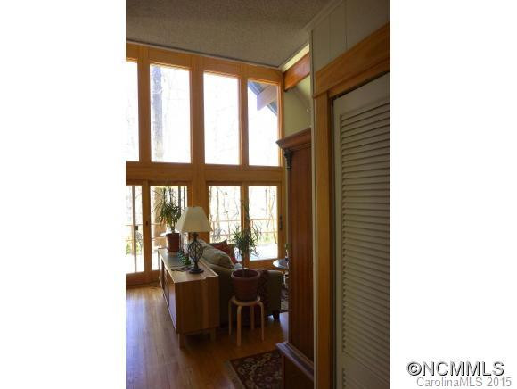 667 Cardinal Road - Photo 8