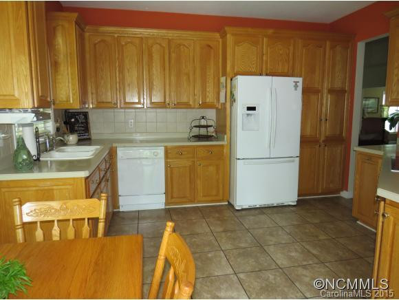 133 Sassafras Hill Drive - Photo 8