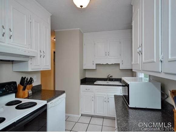 40 MAPLE AVE. - Photo 5