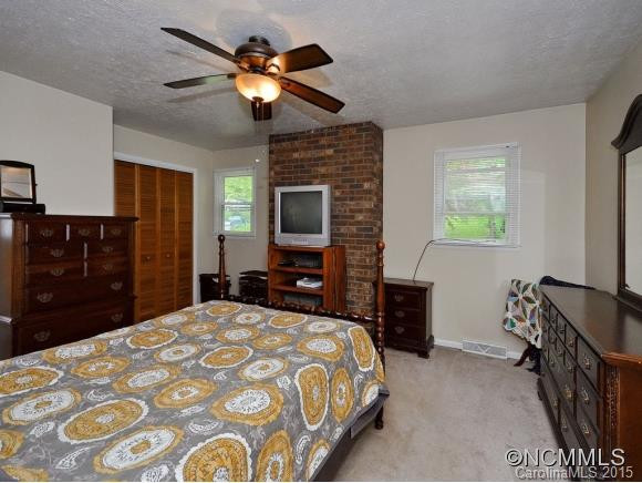 40 MAPLE AVE. - Photo 10