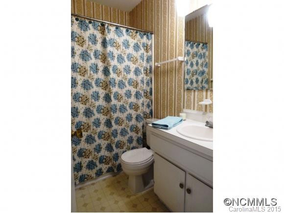 10 DAVID CT - Photo 9