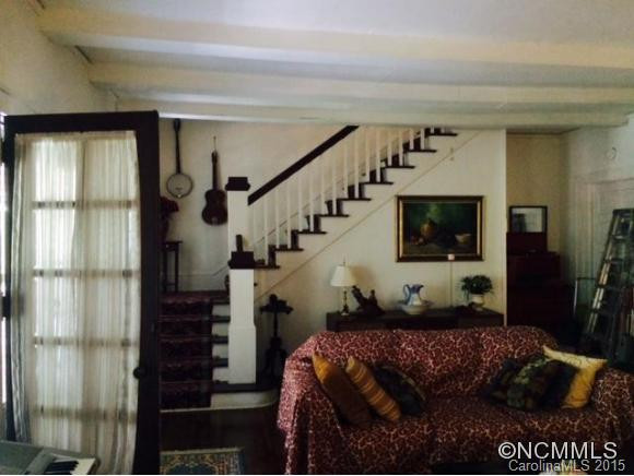 14 Hamburg Drive - Photo 3