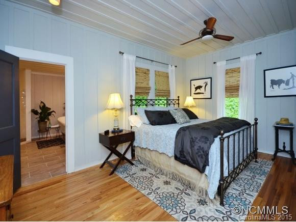 305 Longview Drive - Photo 11