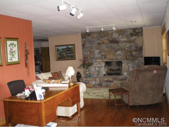 1830 Laurel Falls Road - Photo 6